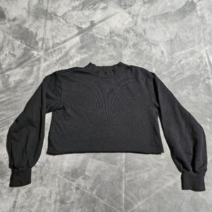 H&M Crop Top Sweater